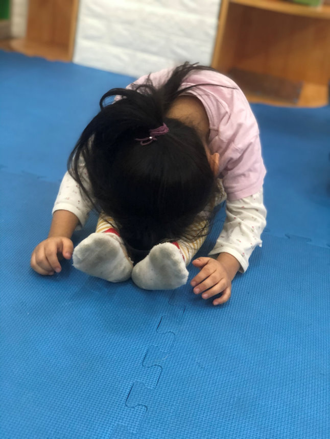 pashcimottanasana_kids