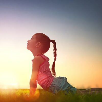 Користь йоги для дітей