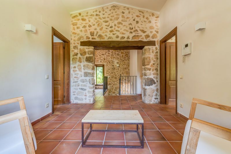 Общая комната 15